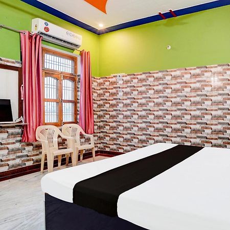 Hotel O J.D. Palace พาราณสี ภายนอก รูปภาพ